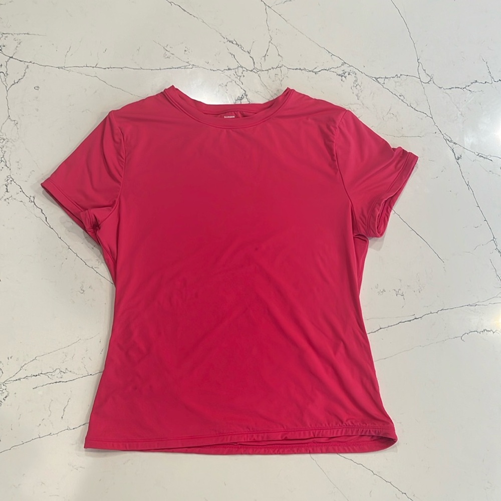 Double layer hot pink tee shirt